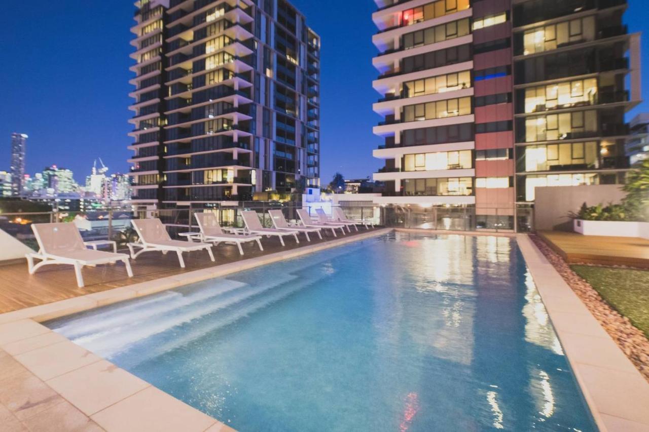 2 Bed Brisbane Resort Apartment Extérieur photo